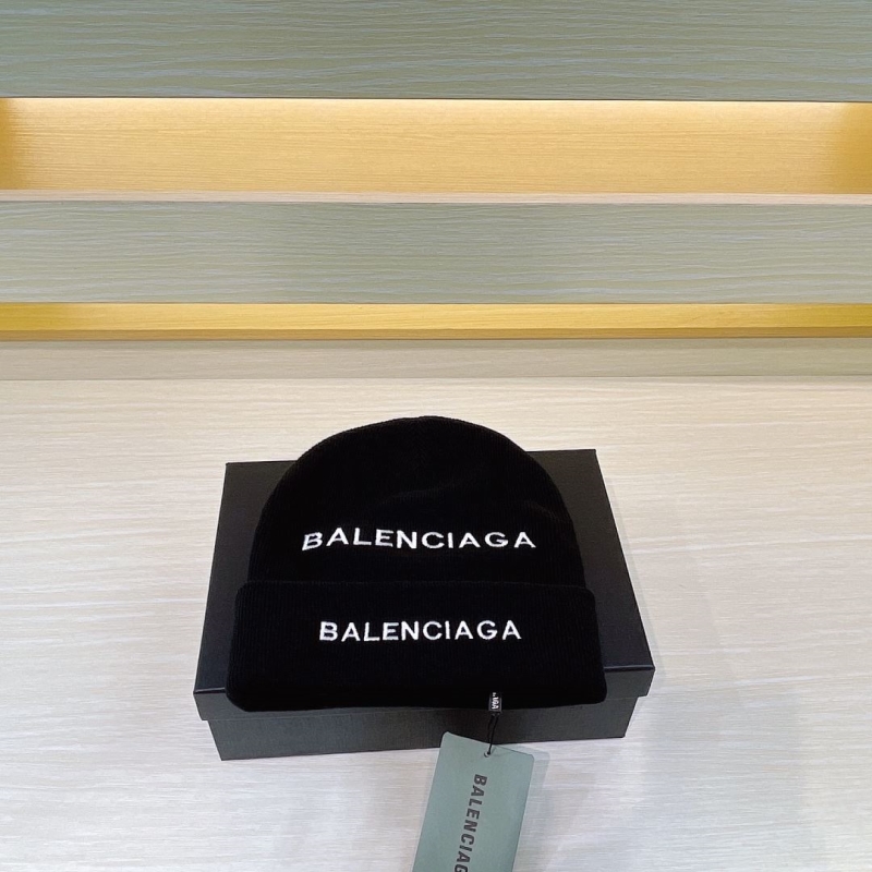 BALENCIAGA